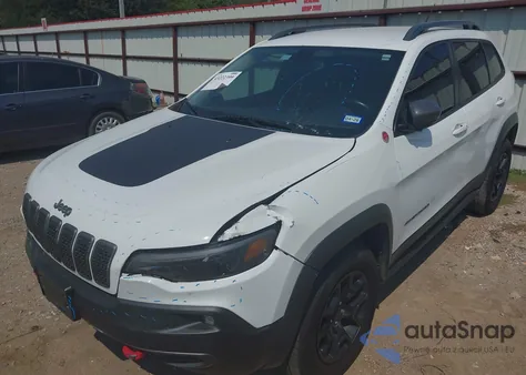 2019 Jeep Cherokee Trailhawk 4X4 from USA, damaged, VIN 1C4PJMBX1KD289608